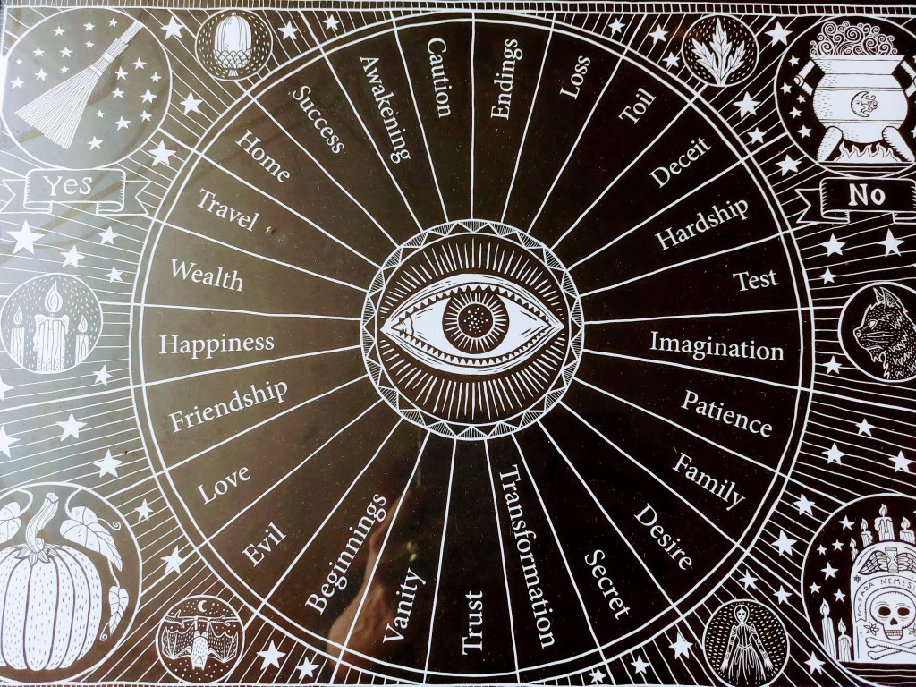 Learning divination - Magenta School of Magick